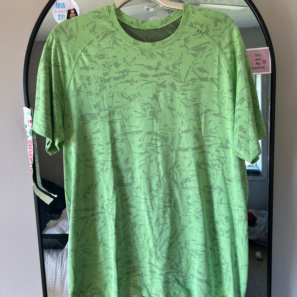 lululemon athletica Green Abstract Men's Tee